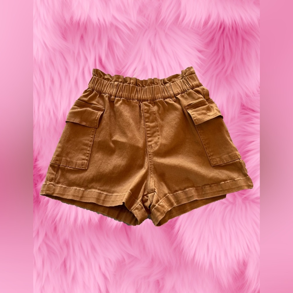 Tan/Brown Cargo shorts